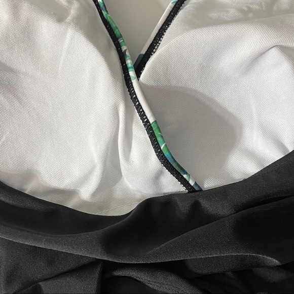 Swimsuit One Piece Halter Tie Neckline Floral Black Small - Picture 4 of 11